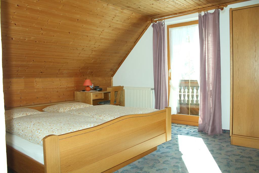 Appartement Pension Grasser Bad Kleinkirchheim Extérieur photo