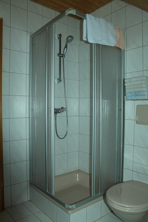 Appartement Pension Grasser Bad Kleinkirchheim Chambre photo